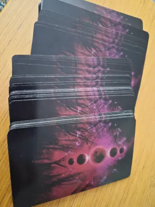 Tarot con cartas de planetas y chakras