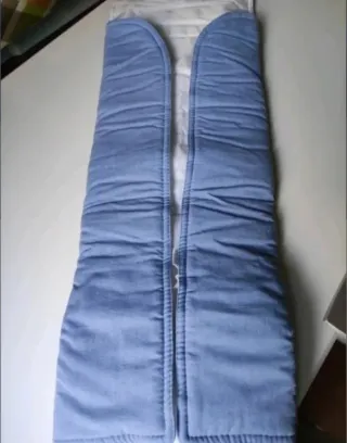 Cambiador de bebé azul con león