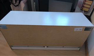 Mueble TV Blanco con Puertas Gris