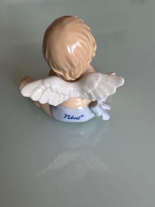 Angioletto in porcellana