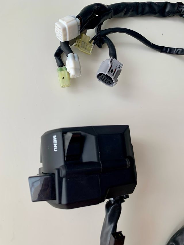 NUEVO Conmutador Yamaha Tracer 900