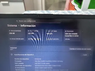 Lenovo V15 Portátil