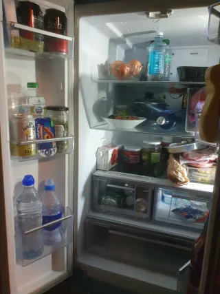 Frigorífico Ariston 70cm Solo hasta el día 11