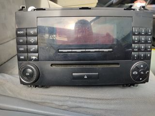 Radio Mercedes Pantalla