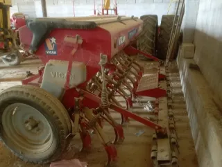 Sembradora Vican Lamusa