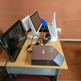 Pantalla TPV Táctil HiOPOS negra o blanca android