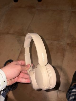 Auriculares Sony WH-CH520 Beige