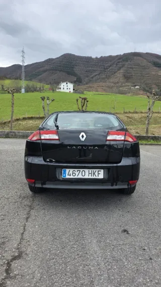 Renault Laguna 2012