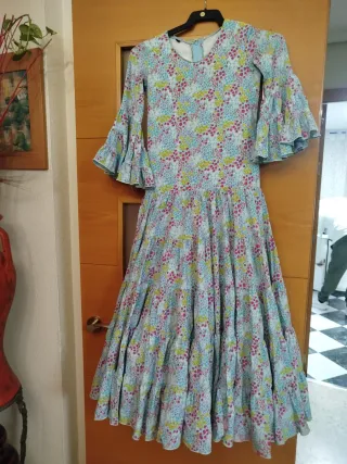 Traje de flamenca con volantes