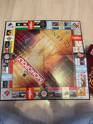Monopoly Queen Edición Especial