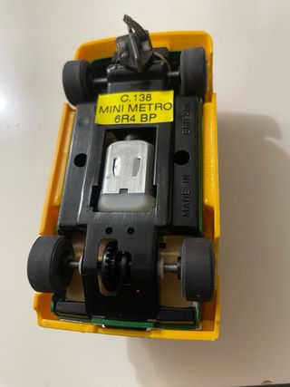 MG Metro 6R4 BP Scalextric
