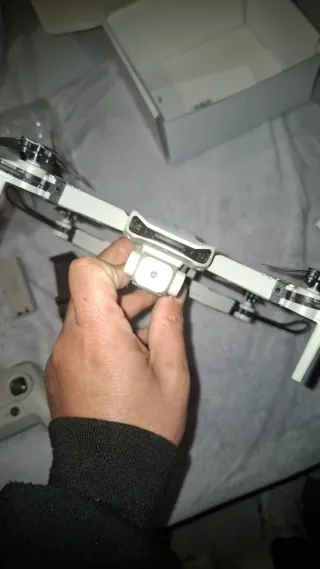 Dron Simrex Blanco y Gris