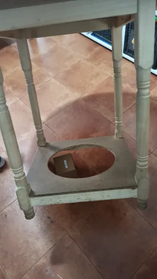 Mesa camilla redonda tela floral y el cristal