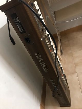 Teclado Casio Casiotone 501