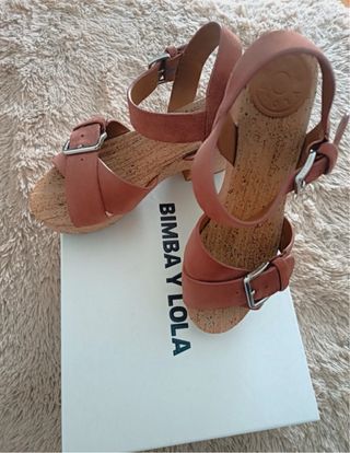 Sandalias Bimba y Lola Rosa