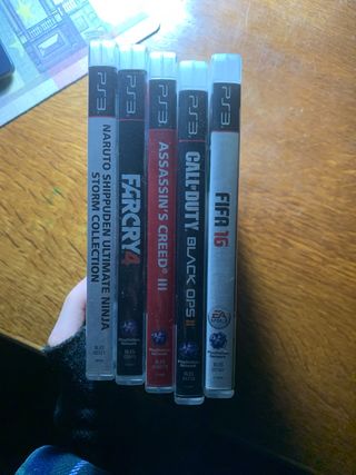 Lotto di 5 giochi per PS3: Naruto, CoD, Fifa, FarCry...)