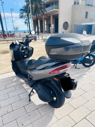 Suzuki Burgman 400 ABS Gris