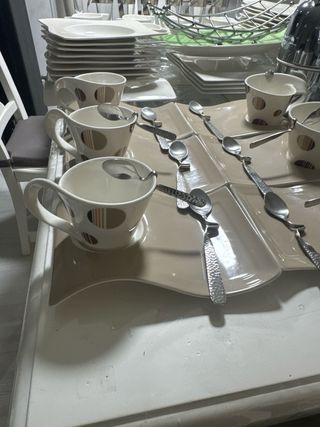 Set di stoviglie Villeroy & Boch completo