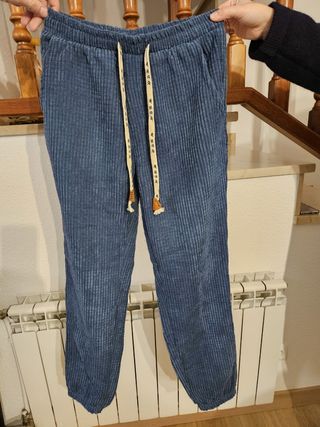 Pantalón KURO Talla M. 1 Azul Corduroy y 1 Marrón