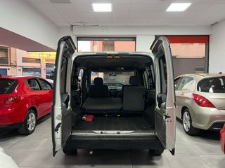 Ford Tourneo 1 propietario