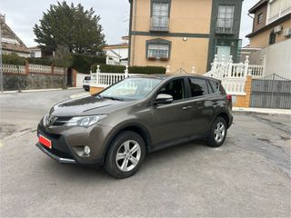 Toyota RAV4 2014