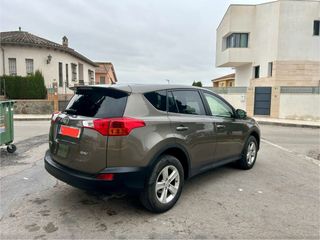 Toyota RAV4 2014
