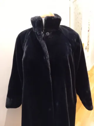 Abrigo pelo sintético azul marino T.46