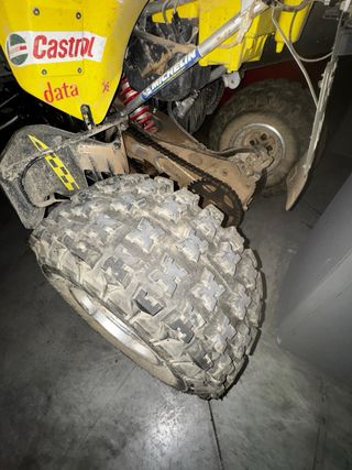 Suzuki LTZ 400 Quad Amarillo y Azul