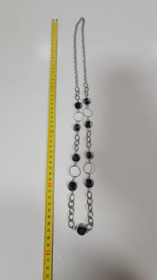 Lote 6 collares dorados y plateados