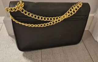 Bolso negro bordado flores