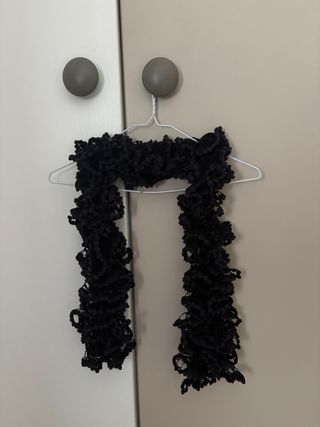 Pañuelo negro de pelo