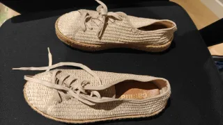 Zapatos Yute Beige Talla 38 cordones