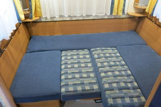 Caravana Knaus 450 KGU 2008