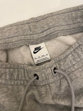 Chandal Nike gris