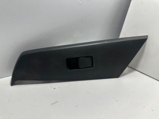 MANDO ELEVALUNAS TRASERO IZQUIERDO MAZDA 3 LIM. (BL) SPORTIVE 2.2 TURBODIESEL CAT