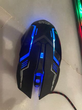 Teclado Gamer con Luces y Ratón