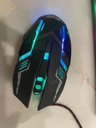 Teclado Gamer con Luces y Ratón