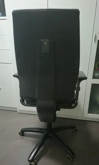 Silla de oficina ergonómica, gama alta 375€ compra