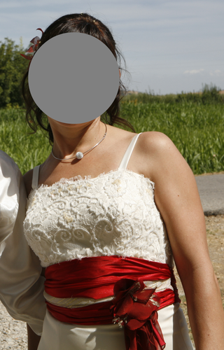 Vestido de Novia Blanco y Rojo