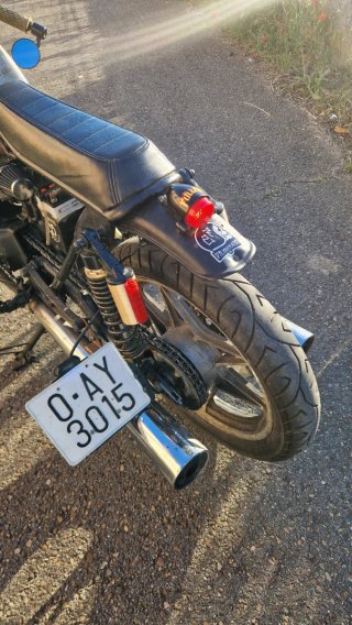 Honda CB450N Cafe Racer