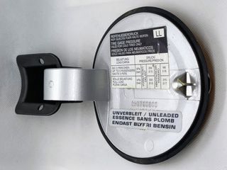 Tampa de combustível nova Opel Corsa B