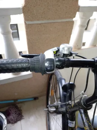 marca Hércules, modelo joker urbano