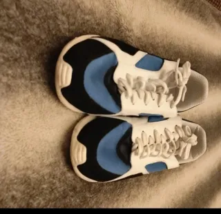 Zapatillas Bikkembergs Azul y Blanco