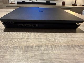 PS4 Slim 1TB Negra + 3 Mandos + Juegos