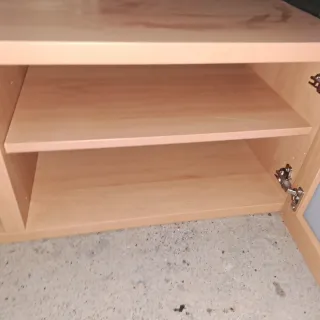 Mueble auxiliar madera y cristal Ikea