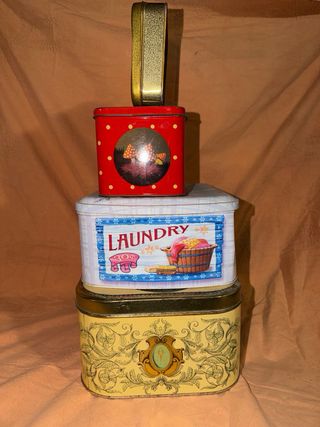 Set di scatole di latta vintage