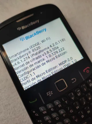 BlackBerry 8520