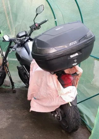 ✨ Baú/Caixa Moto Givi B37 Blade Tech Carbon Look