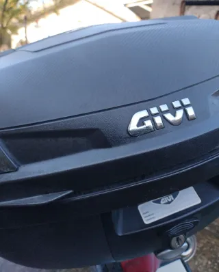 ✨ Baú/Caixa Moto Givi B37 Blade Tech Carbon Look