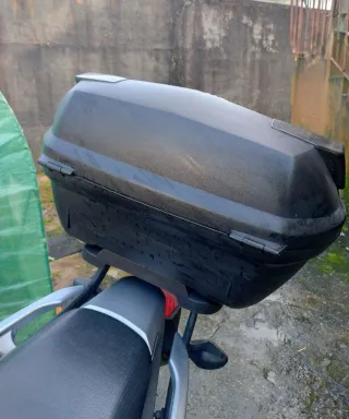 ✨ Baú/Caixa Moto Givi B37 Blade Tech Carbon Look